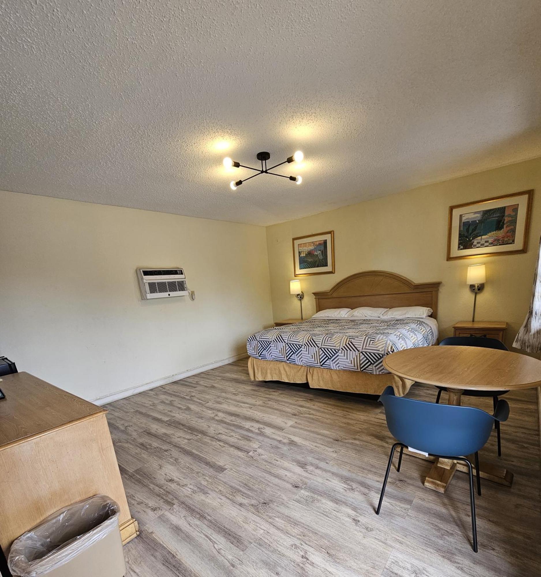 Rodeway Inn Fort Pierce Us Highway 1 Exterior foto